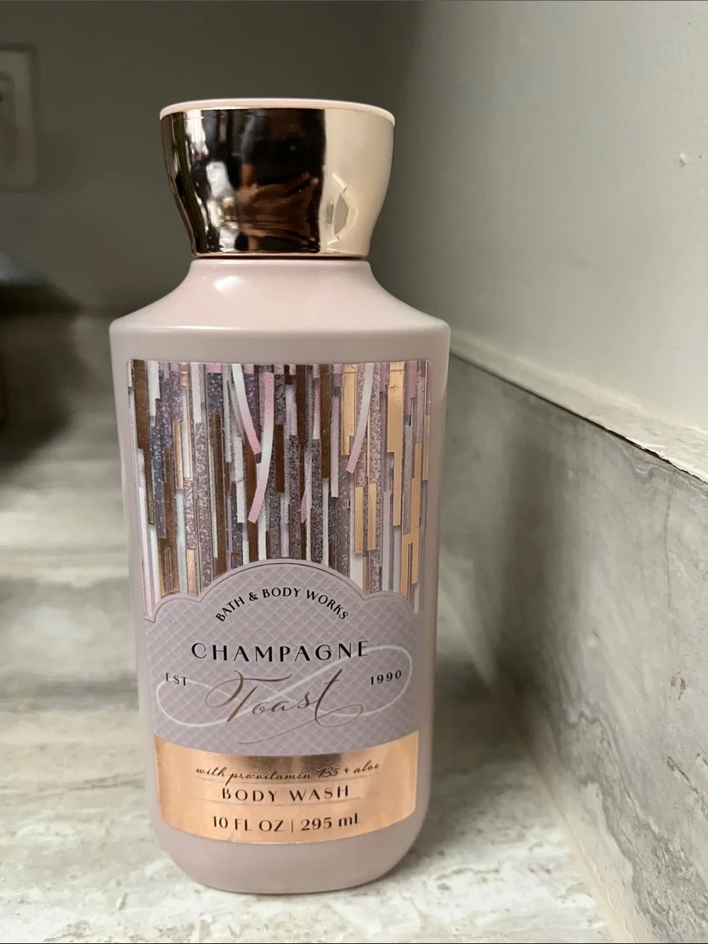 Bath & Body Works Champagne Toast Body Wash - Pink & Gold